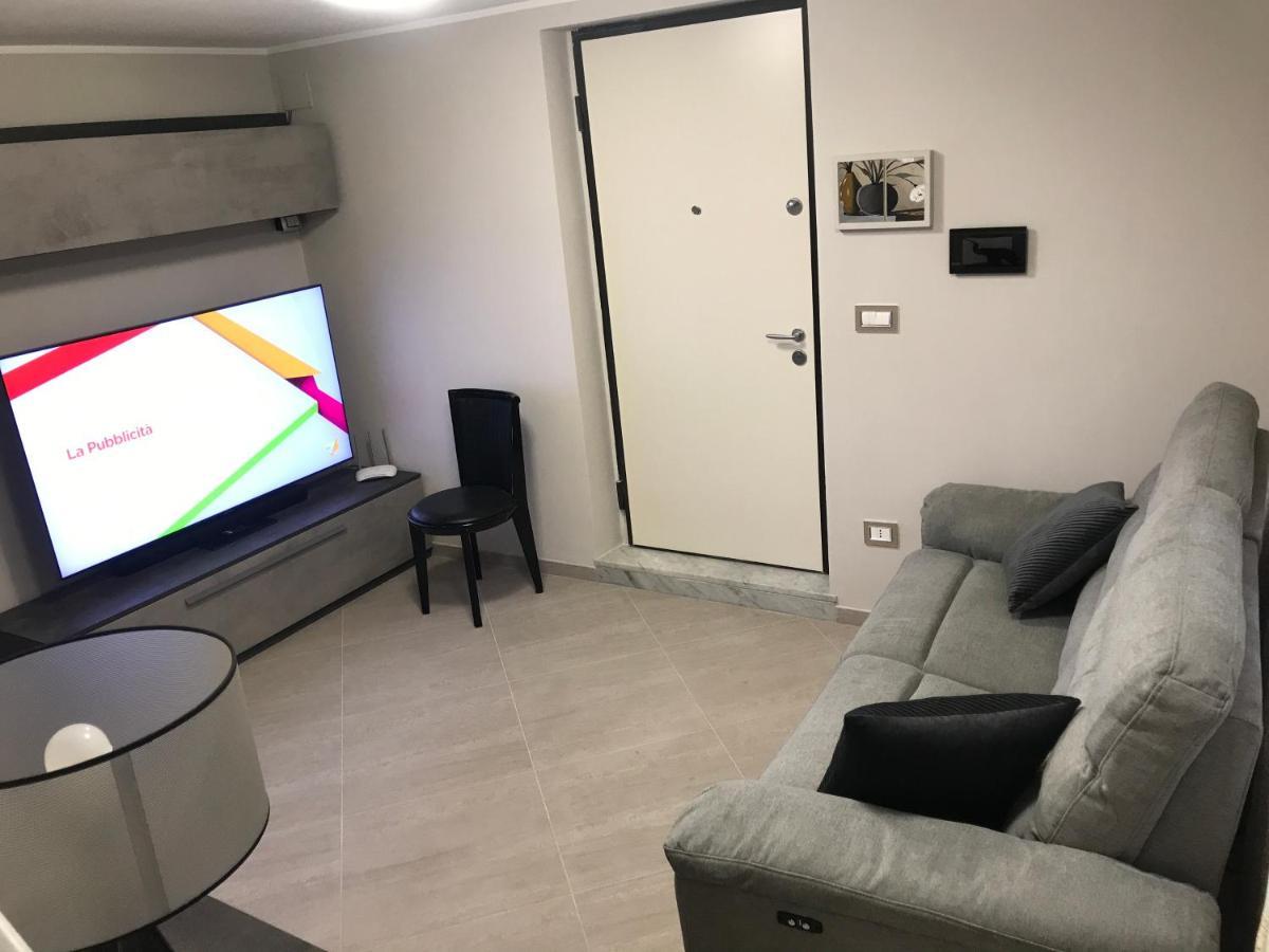Donizetti House Apartman Catania-Fontanarossai nemzetközi repülőtér Kültér fotó