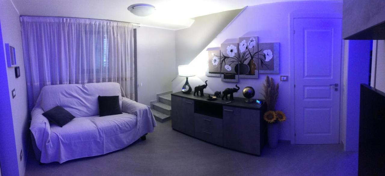 Donizetti House Apartman Catania-Fontanarossai nemzetközi repülőtér Kültér fotó