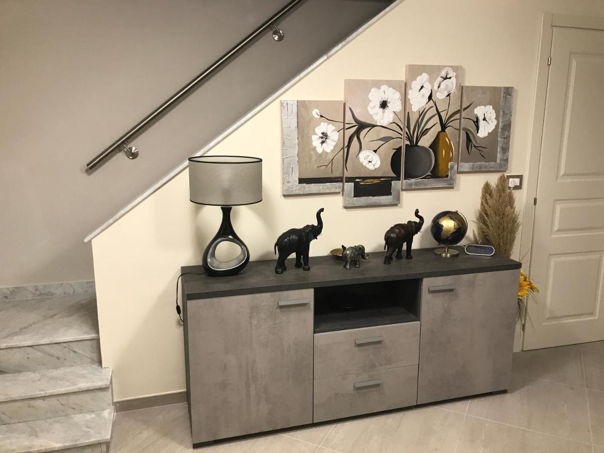 Donizetti House Apartman Catania-Fontanarossai nemzetközi repülőtér Kültér fotó