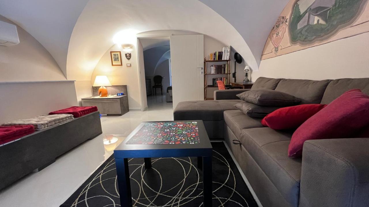 Donizetti House Apartman Catania-Fontanarossai nemzetközi repülőtér Kültér fotó