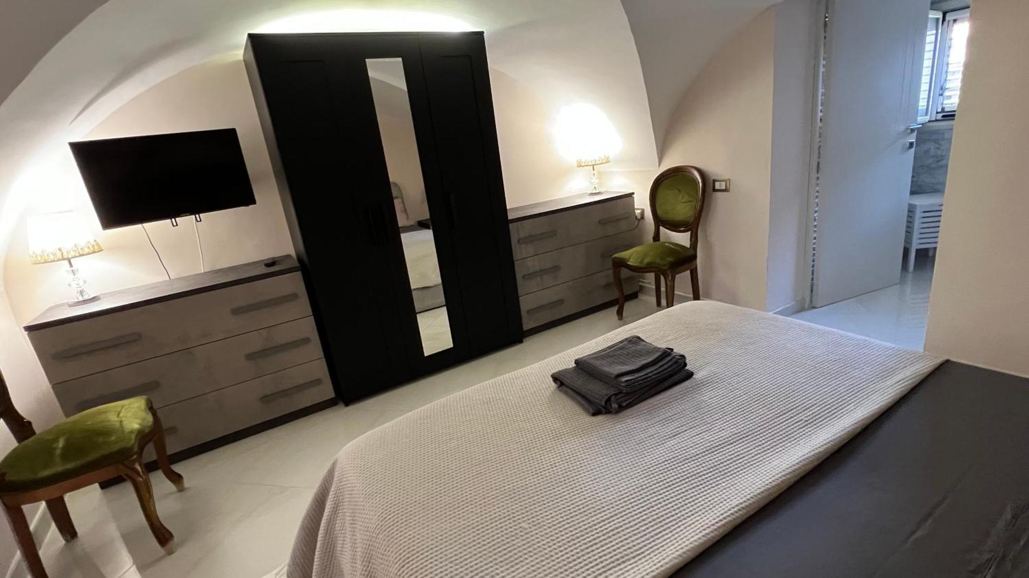Donizetti House Apartman Catania-Fontanarossai nemzetközi repülőtér Kültér fotó